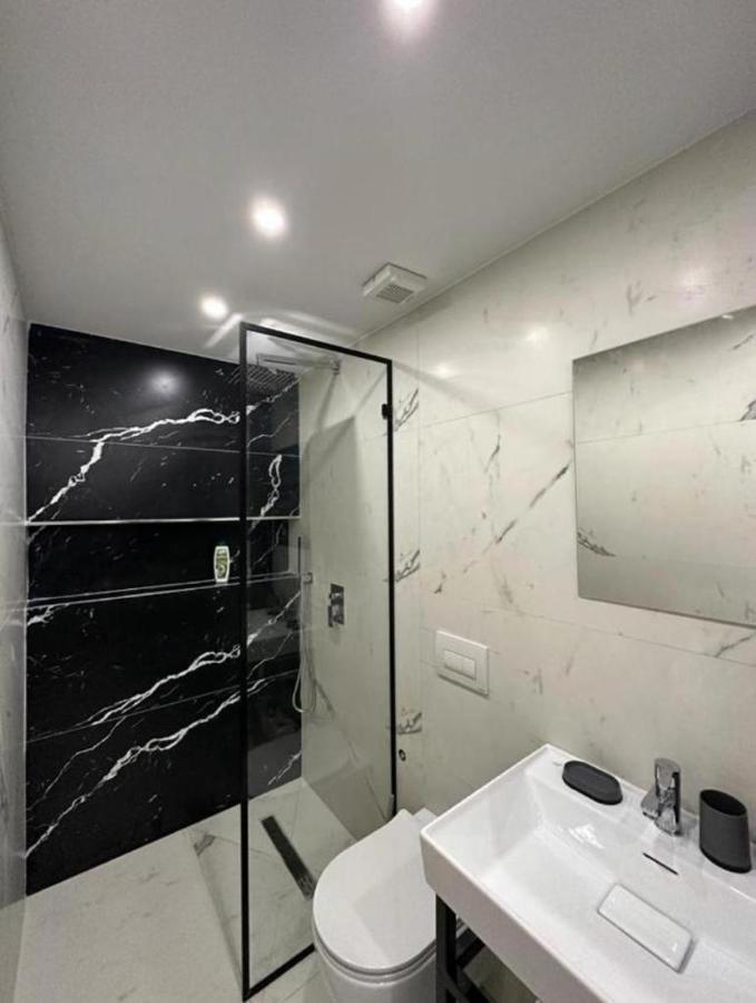 Come&Recome Tirana Apartments Exterior foto